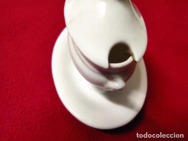 Antig&uuml;edades: ANTIGUA MINI SOPERA DE PORCELANA - Foto 1