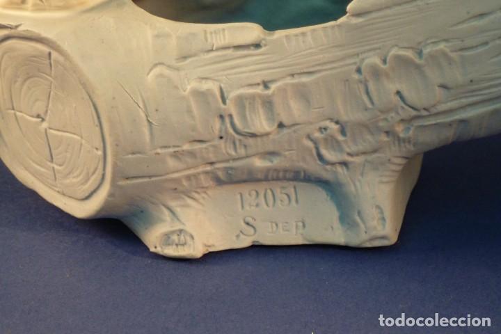 Antig&uuml;edades: Figura de porcelana de biscuit - Foto 7