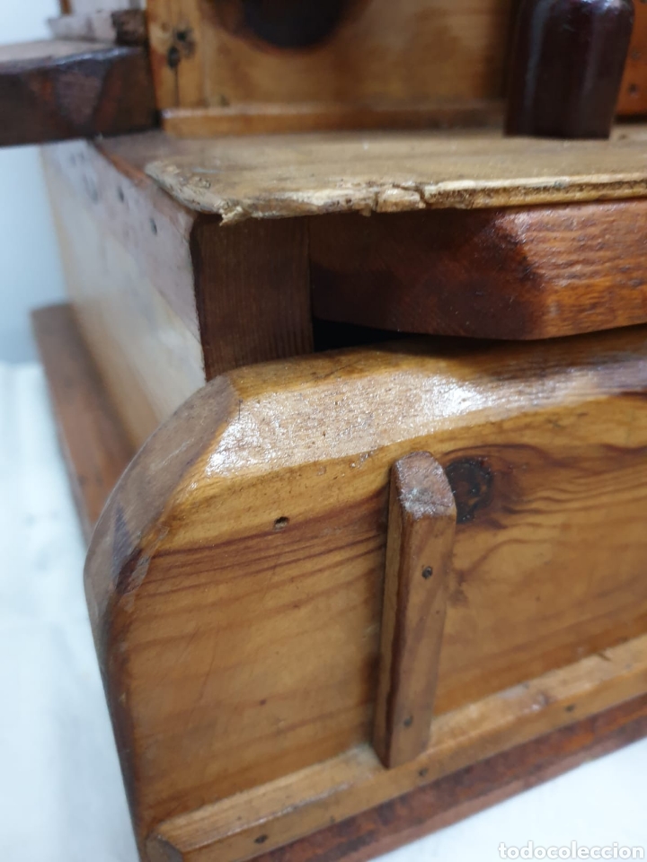 Antig&uuml;edades: Zapatero de madera - Foto 4