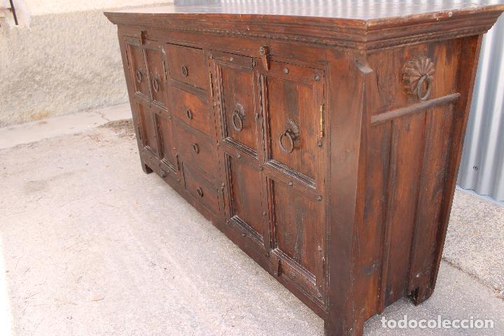 Antig&uuml;edades: aparador rustico antiguo - Foto 2
