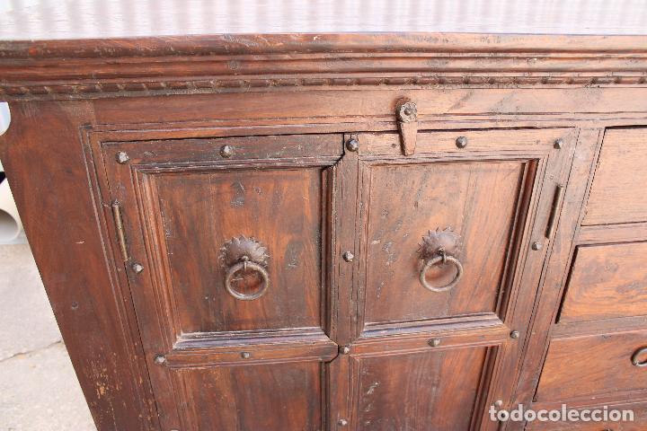 Antig&uuml;edades: aparador rustico antiguo - Foto 7