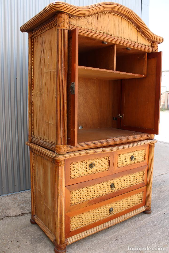 Antig&uuml;edades: mueble armario de bamb&uacute; - Foto 11