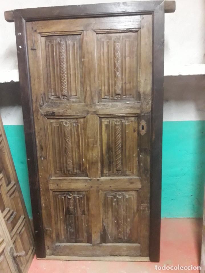 Antig&uuml;edades: Puerta pergaminos siglo XVI - Foto 1