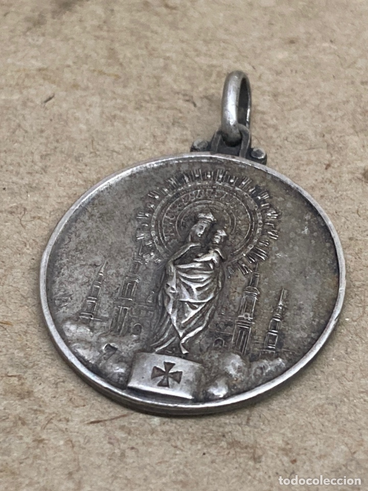Antig&uuml;edades: Colgante de plata religioso - Foto 2