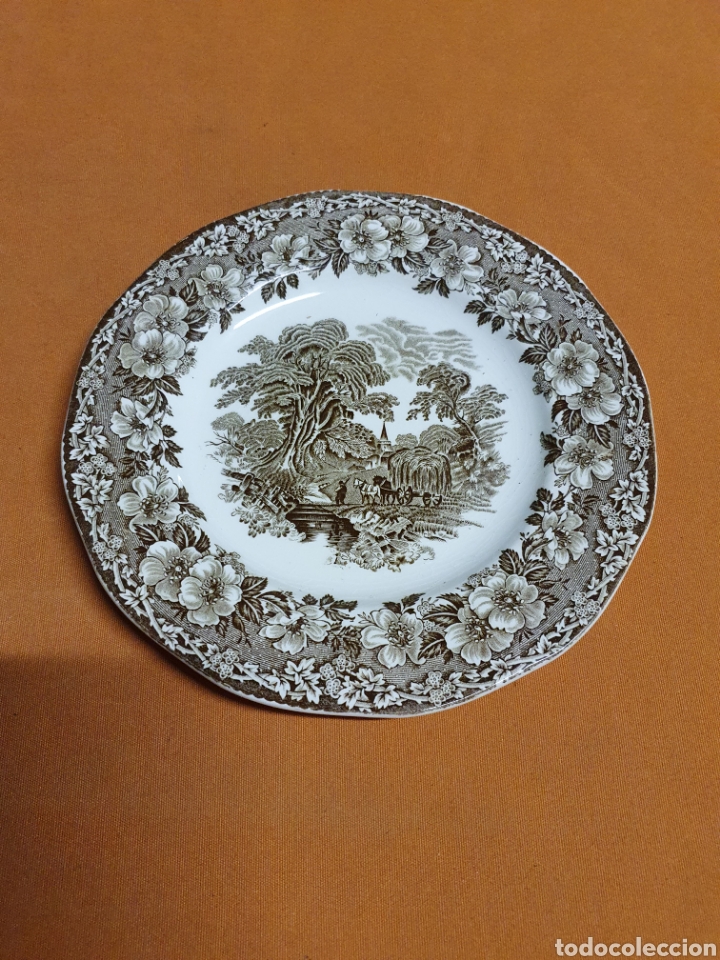 Antig&uuml;edades: 2 platos Porcelana - Foto 1