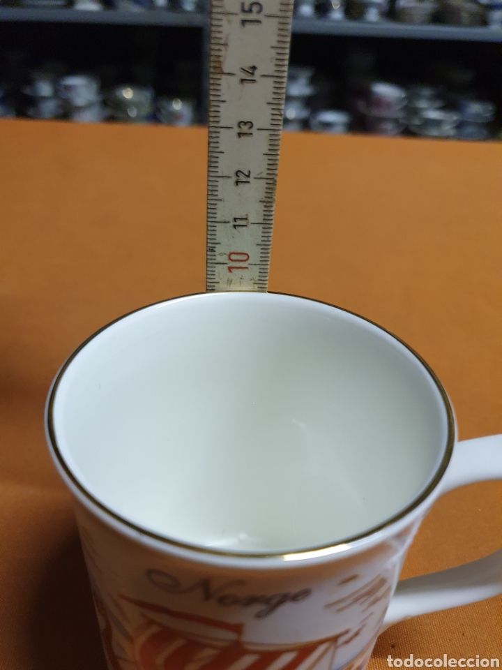 Antig&uuml;edades: Taza Porcelana - Foto 2