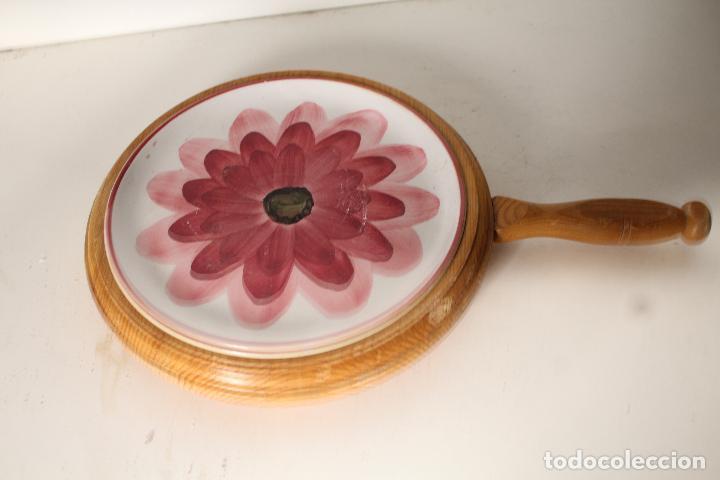 Antig&uuml;edades: posaplato madera y ceramica - Foto 1