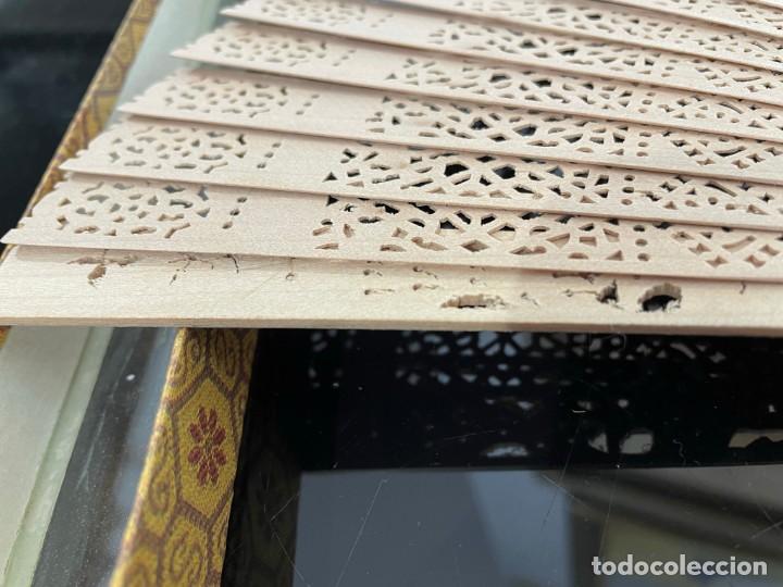 Antig&uuml;edades: Abanico perfumado. - Foto 4
