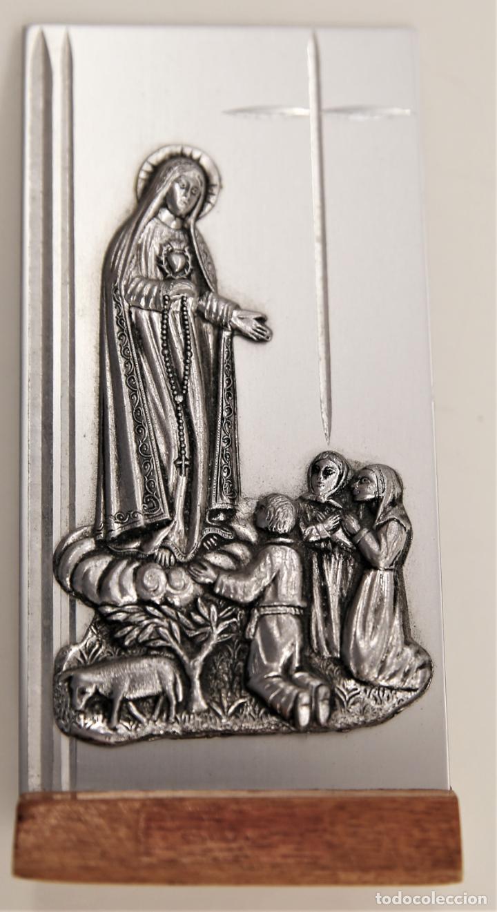Antig&uuml;edades: Placa de metal de Fatima - Foto 1