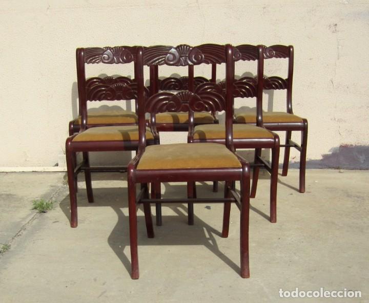 Antig&uuml;edades: 6 sillas antiguas en madera tallada - Foto 2