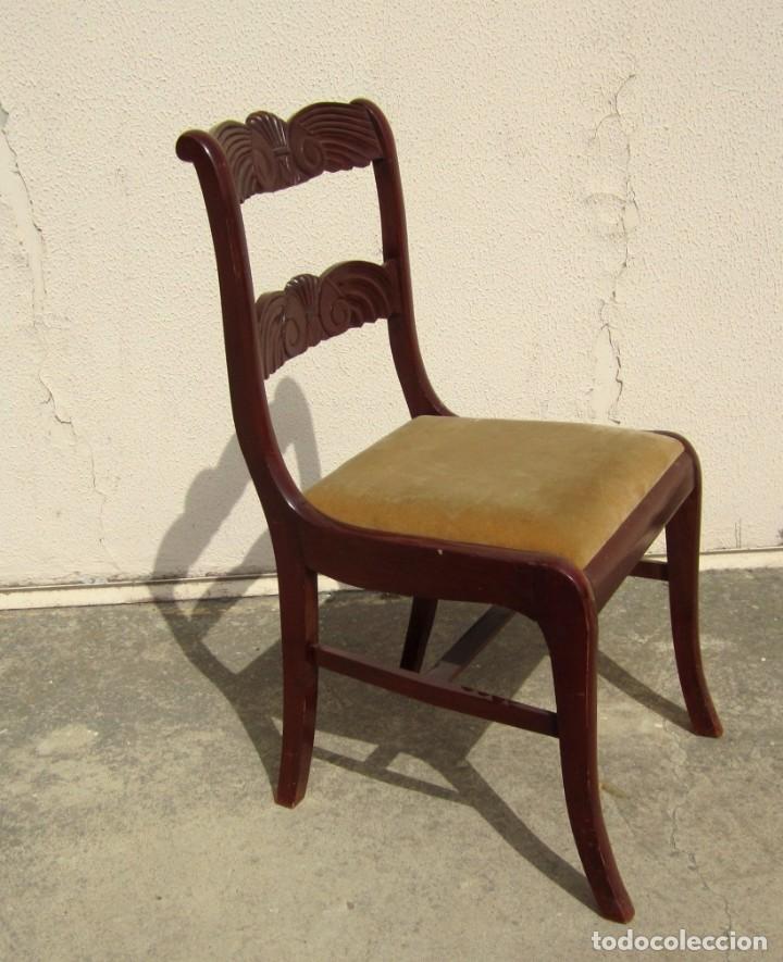 Antig&uuml;edades: 6 sillas antiguas en madera tallada - Foto 7
