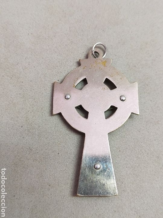 Antig&uuml;edades: CRUZ DE METAL PLATEADO. - Foto 2
