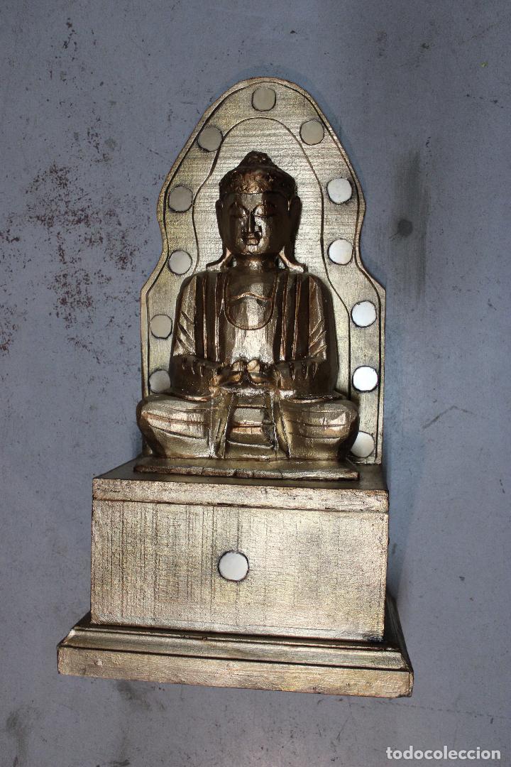 Antig&uuml;edades: figura buda de madera - Foto 1