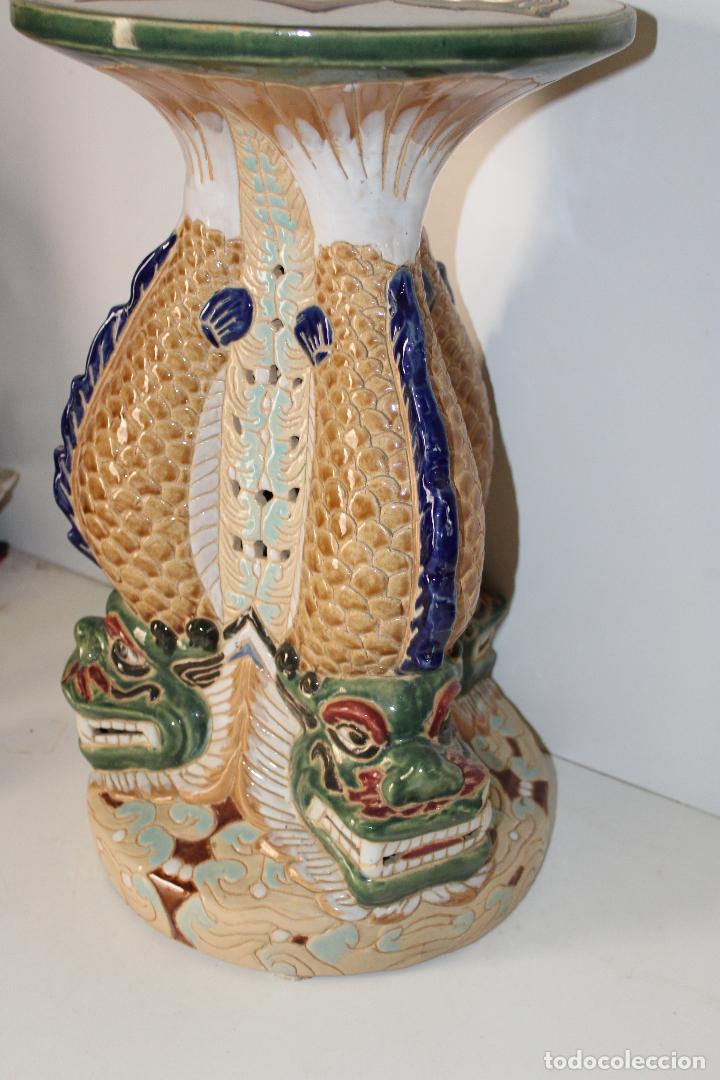 Antig&uuml;edades: macetero pedestal peces ceramica - Foto 4
