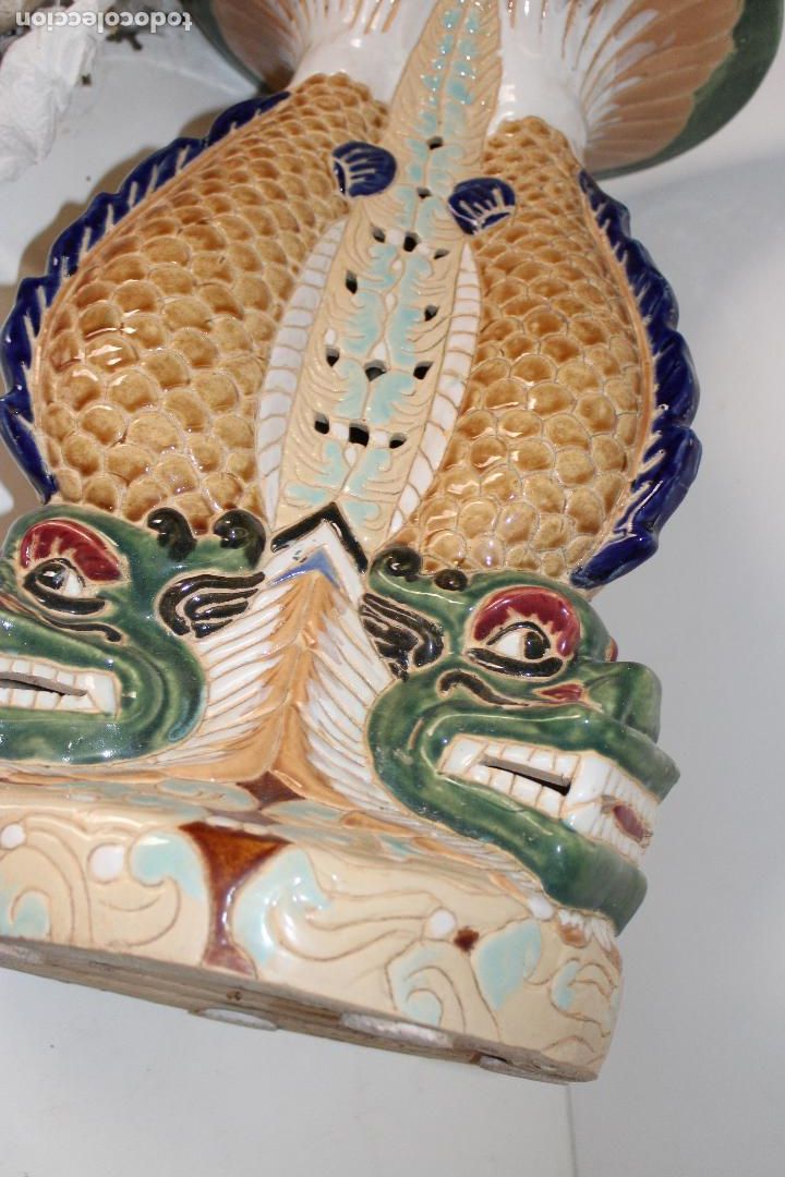 Antig&uuml;edades: macetero pedestal peces ceramica - Foto 7
