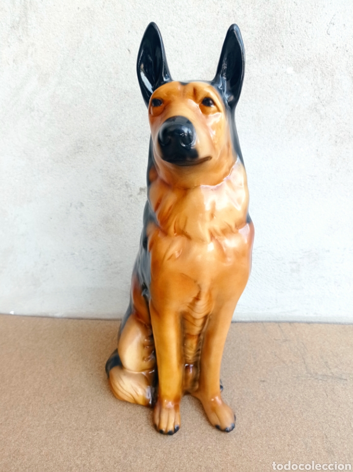 Antig&uuml;edades: Figura perro 50 cms - Foto 1