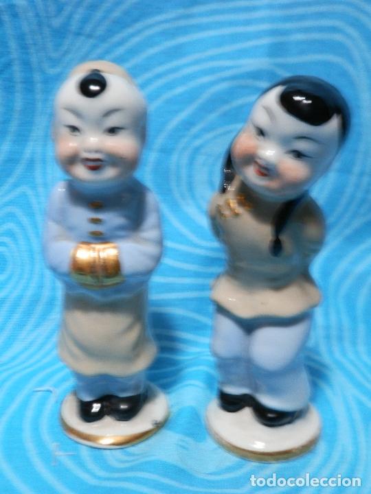 Antig&uuml;edades: FIGURAS CHINITOS DE PORCELANA , 9 CM - Foto 1