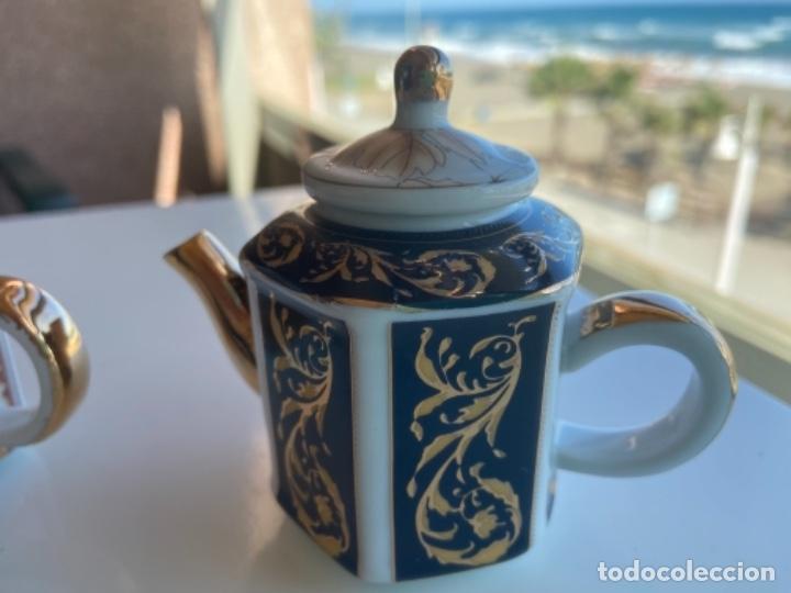 Antig&uuml;edades: Pareja de teteras porcelana - Foto 5