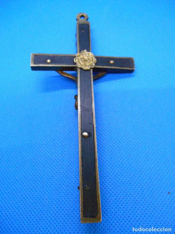 Antig&uuml;edades: ANTIGUO CRUCIFIJO EN BRONCE Y &Eacute;BANO - Foto 2