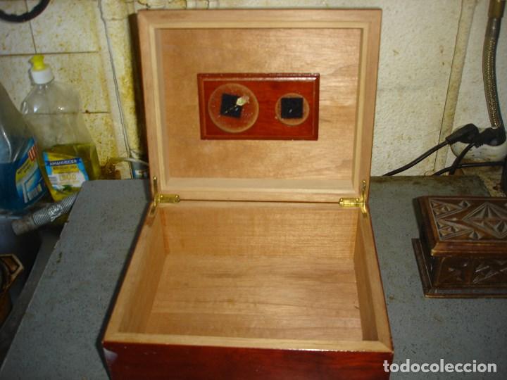 Antigüedades: lote de dos bonitas cajas de maderas nobles de coleccion ver fotos carpinteria anciana - Foto 3 - 277557928