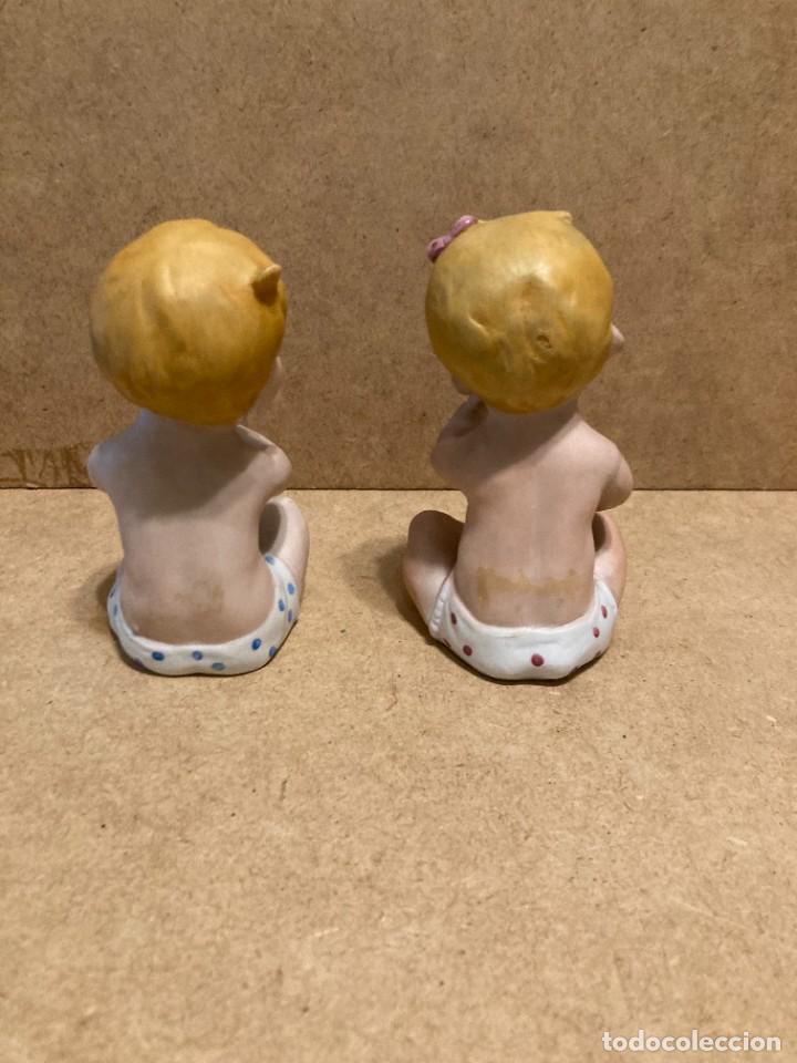 Antig&uuml;edades: Pareja de beb&eacute;s de biscuit - Foto 4