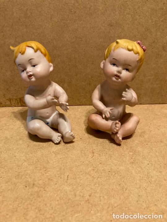 Antig&uuml;edades: Pareja de beb&eacute;s de biscuit - Foto 1
