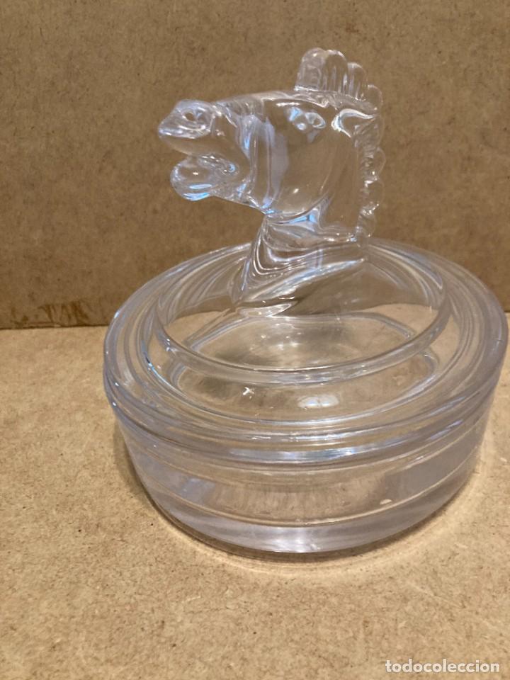 Antig&uuml;edades: Bombonera de cristal de Sevres - Foto 5