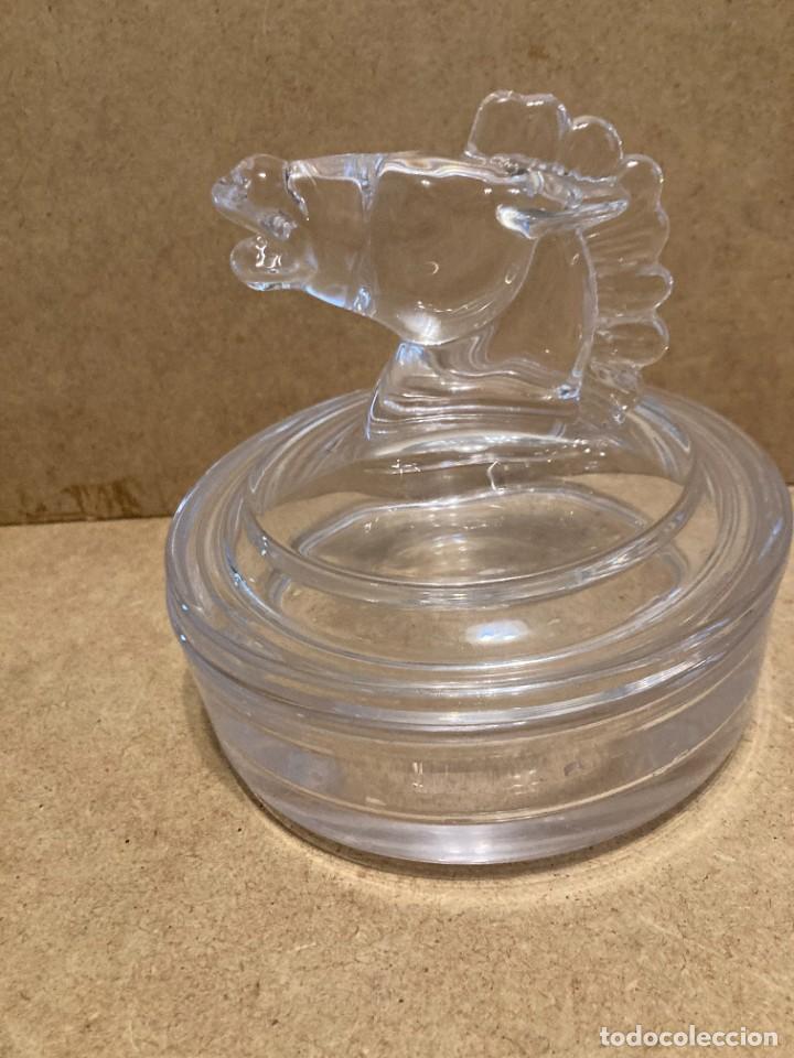 Antig&uuml;edades: Bombonera de cristal de Sevres - Foto 6