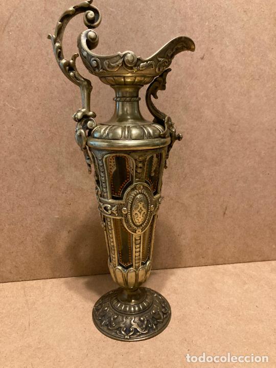 Antig&uuml;edades: Jarr&oacute;n de bronce aplicado sobre criistal - Foto 1