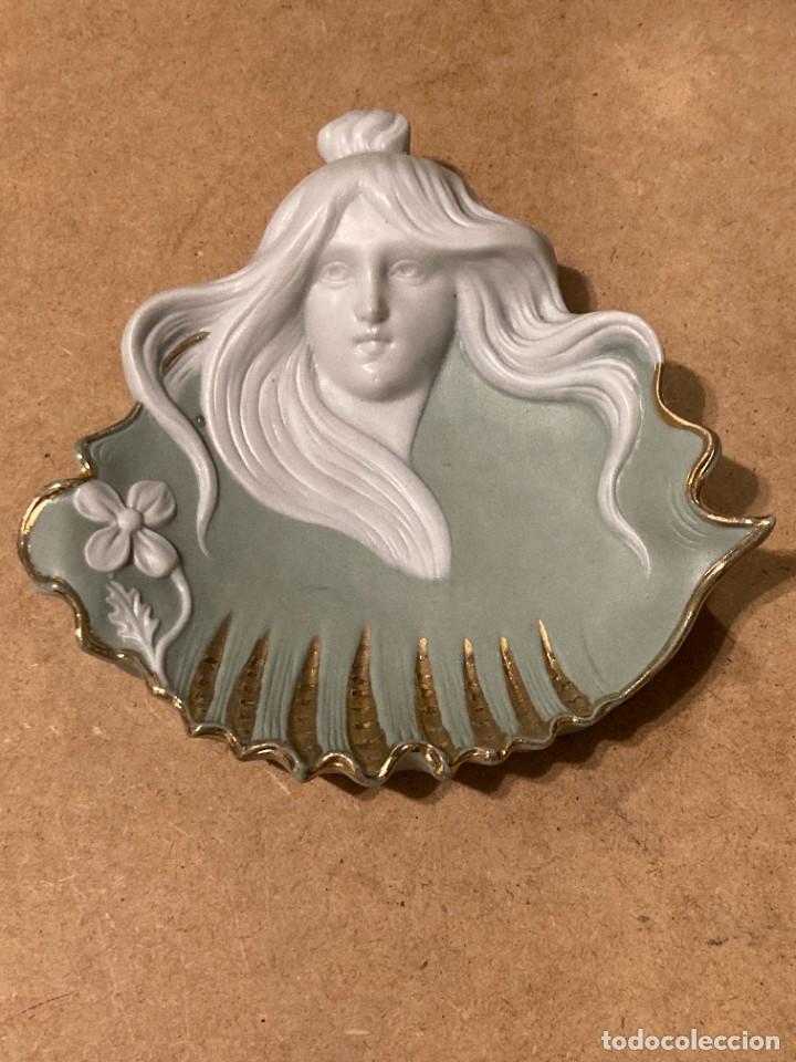 Antig&uuml;edades: Placa art nouveau - Foto 2