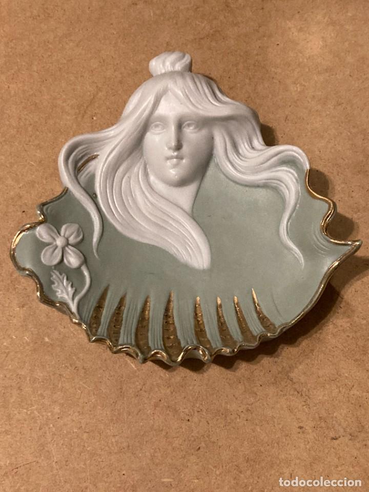 Antig&uuml;edades: Placa art nouveau - Foto 3