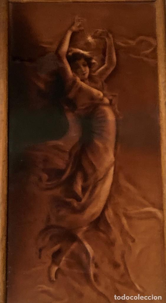 Antig&uuml;edades: Placa con mujer o diosa danzando - Foto 5