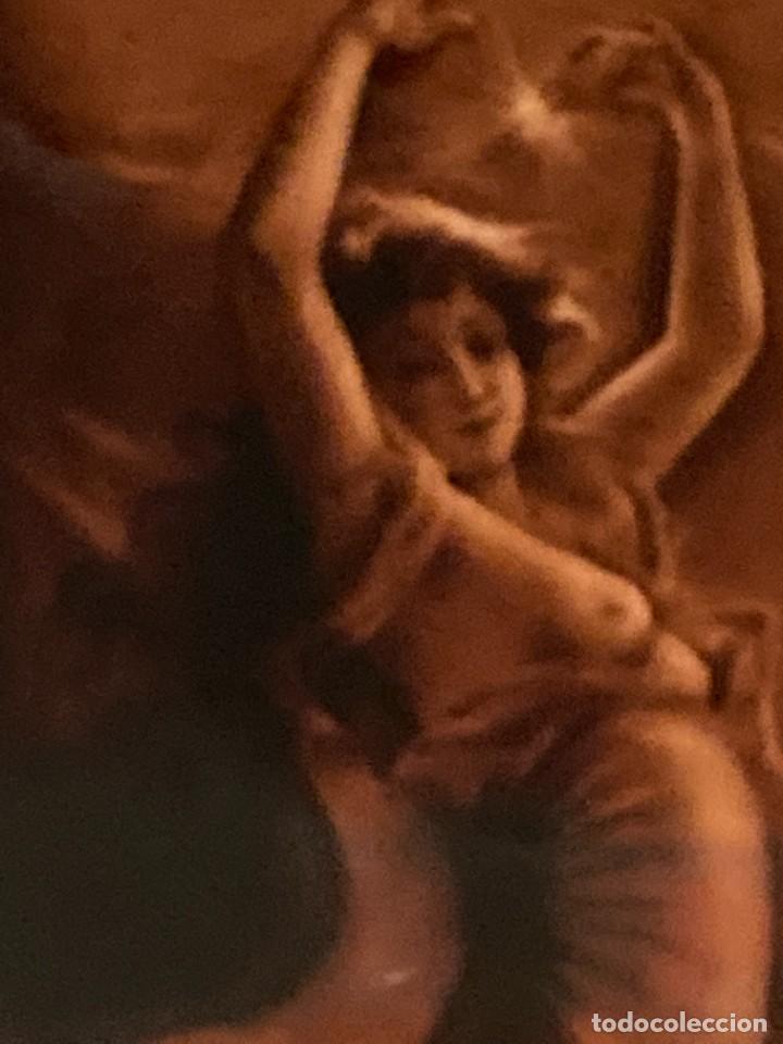 Antig&uuml;edades: Placa con mujer o diosa danzando - Foto 8