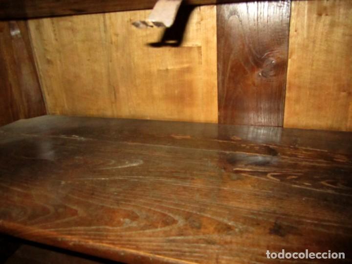 Antig&uuml;edades: Aparador rustico antiguo en roble - Foto 12