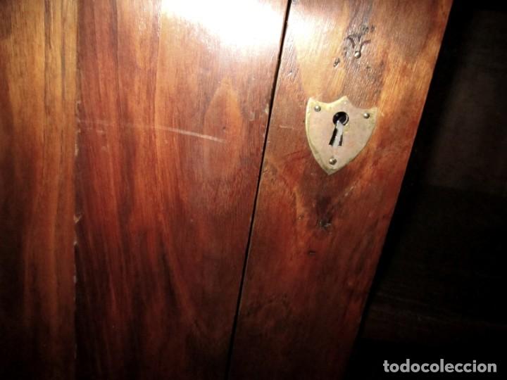Antig&uuml;edades: Aparador rustico antiguo en roble - Foto 14