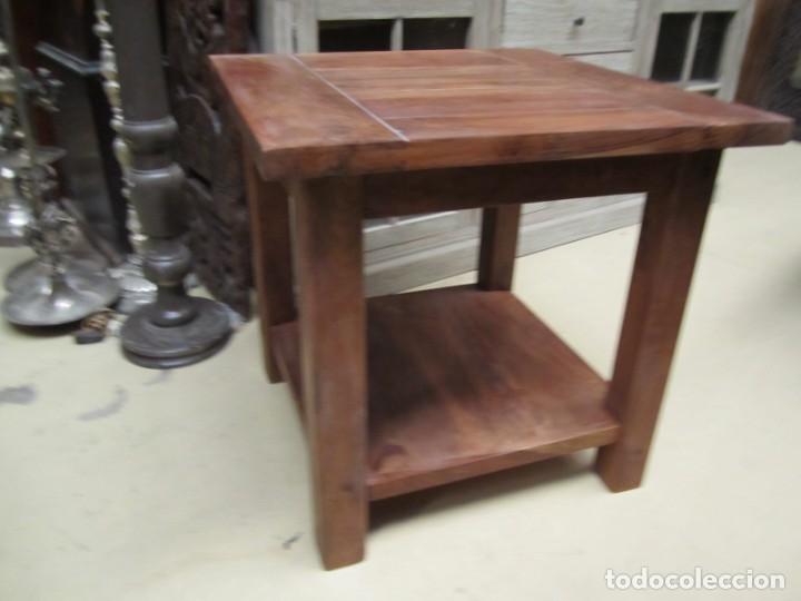 Antig&uuml;edades: Mesa auxiliar estilo colonial en madera de palisandro - Foto 5