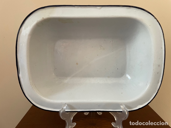 Antig&uuml;edades: Fuente rectangular de porcelana esmaltada - Foto 1
