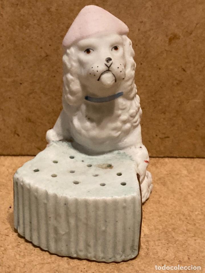 Antig&uuml;edades: Biscuit centroeuropeo perro cerillero - Foto 2