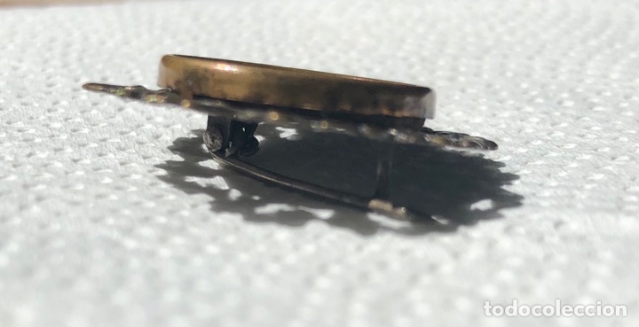 Antig&uuml;edades: BROCHE VIRGEN DE LOURDES. A. 20-30 - Foto 2