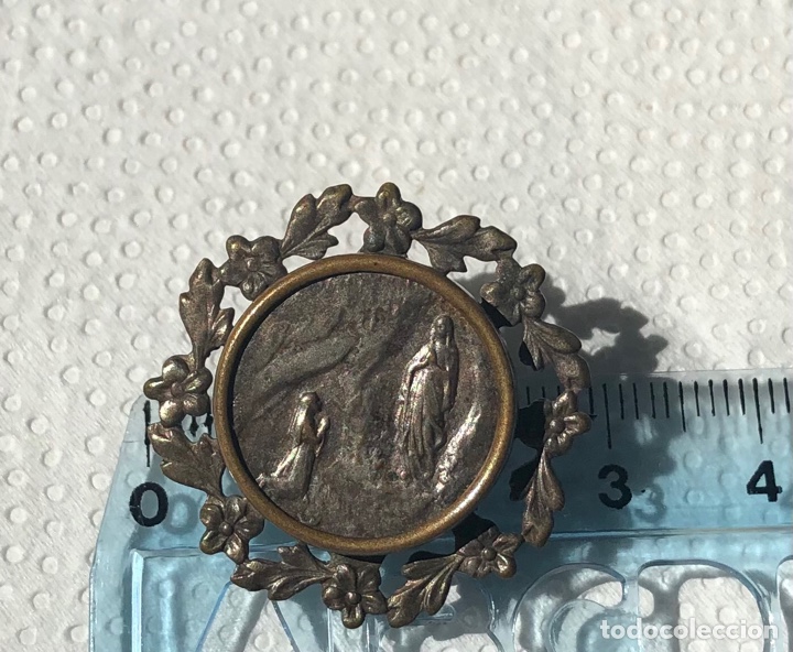 Antig&uuml;edades: BROCHE VIRGEN DE LOURDES. A. 20-30 - Foto 4