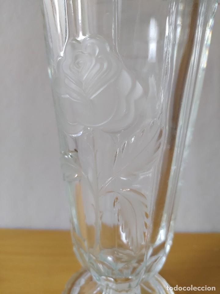 Antig&uuml;edades: ANTIGUO FLORERO CRISTAL, 23 CMS, 1 KILO. - Foto 3