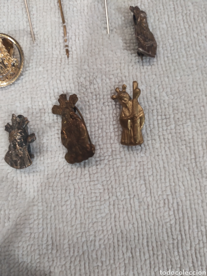 Antig&uuml;edades: Lote de Alfileres Religiosos - Foto 4
