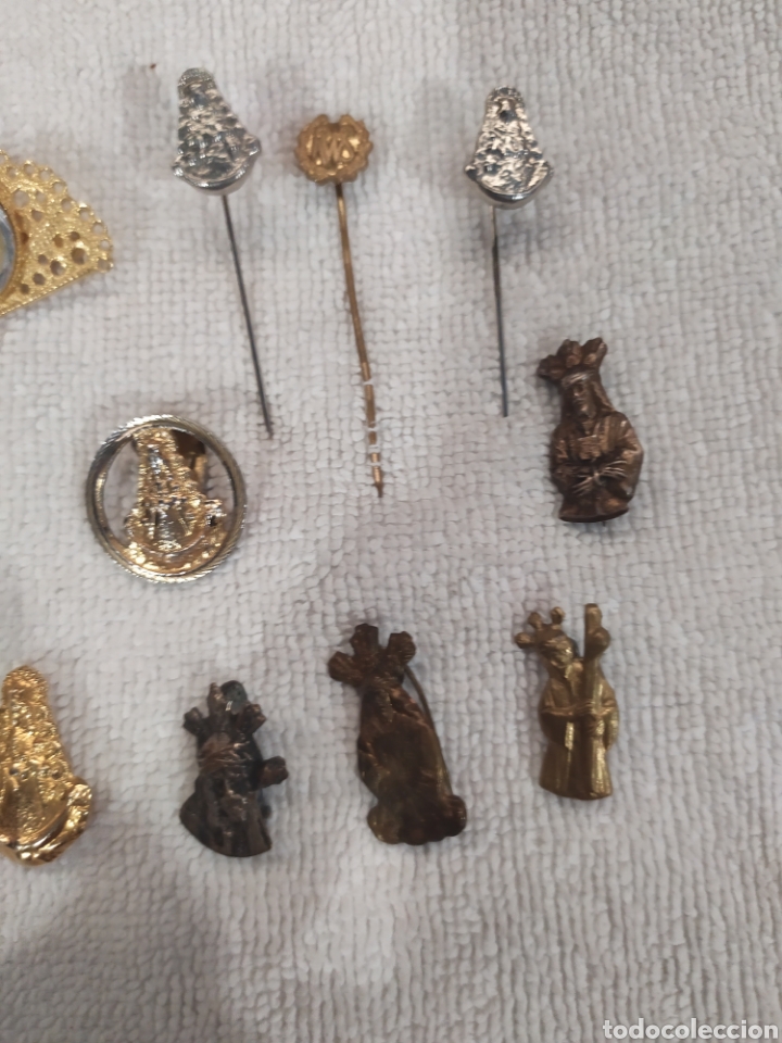Antig&uuml;edades: Lote de Alfileres Religiosos - Foto 5