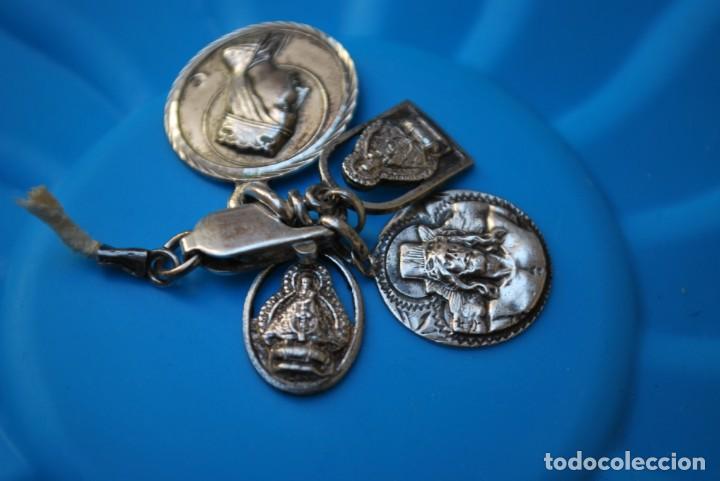 Antig&uuml;edades: LOTE DE 4 MEDALLONES DE PLATA . - Foto 2