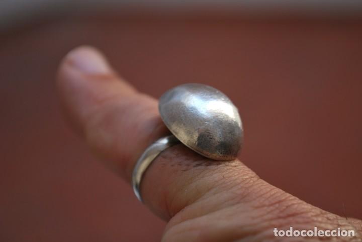 Antig&uuml;edades: Elegante ANILLO en plata de ley . - Foto 2