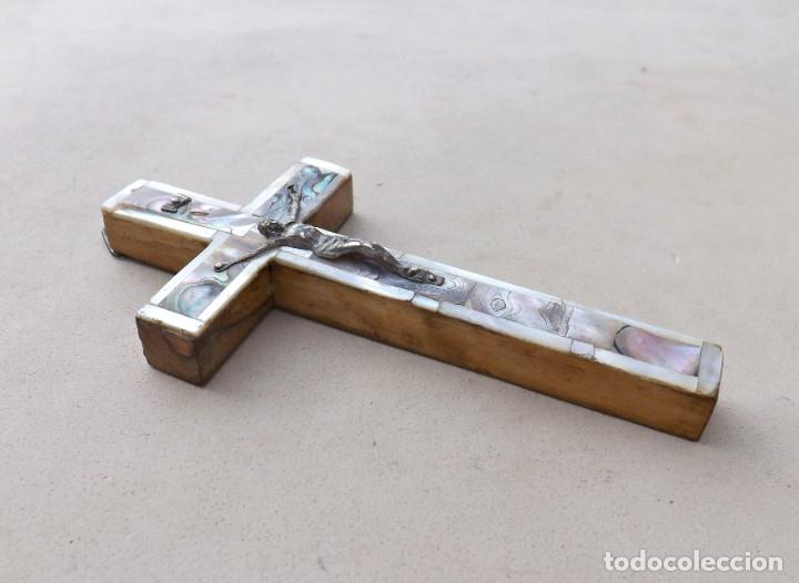 Antig&uuml;edades: CRUZ DE JERUSALEN DE MADERA Y NACAR - Foto 4