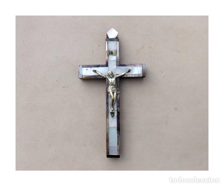 Antig&uuml;edades: CRUZ DE JERUSALEN DE MADERA Y NACAR - Foto 2