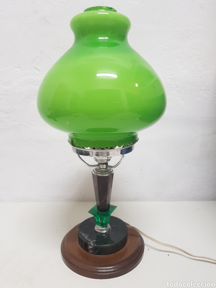 Antig&uuml;edades: Lampara de mesita - Foto 1