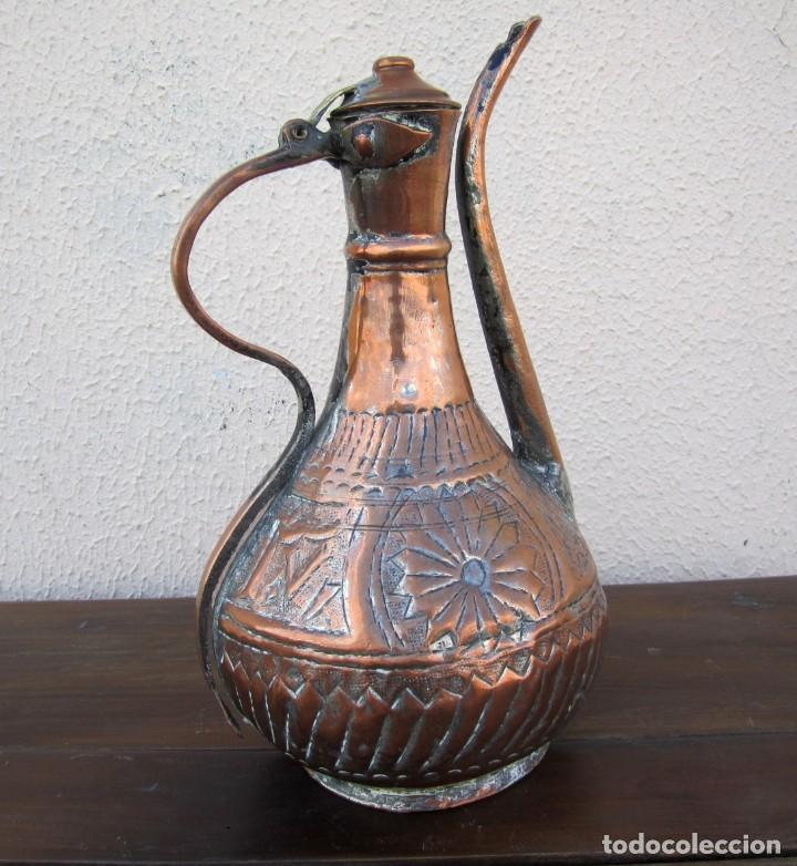 Antig&uuml;edades: Tetera de cobre, repujado SXIX - Foto 6
