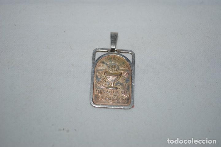 Antig&uuml;edades: MEDALLA DE PLATA , PRIMERA COMUNION 1989 - Foto 1